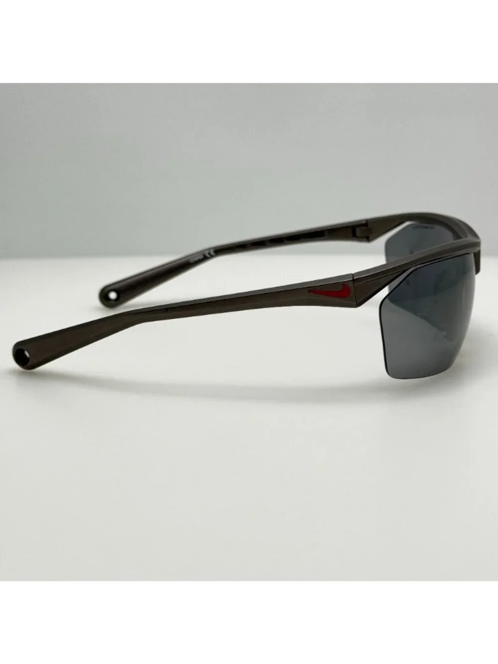 Nike Sunglasses EV0657 010 606 Tailwind 12